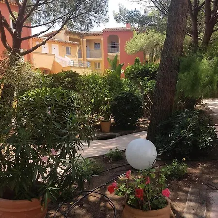 Résidence La Pinède - Maeva - 2 Pièces 5 Personnes Sélection Mae-6170 Hyères