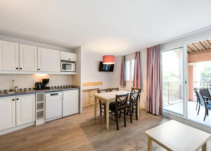 La Pinede - Maeva - 2 Pieces 5 Personnes Selection Mae-6170 Διαμέρισμα Ιέρ